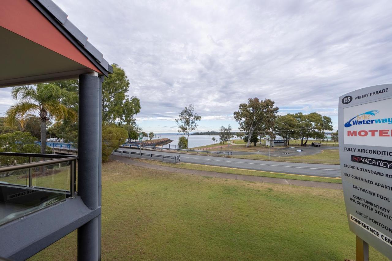 Bribie Waterways Motel Bongaree Экстерьер фото