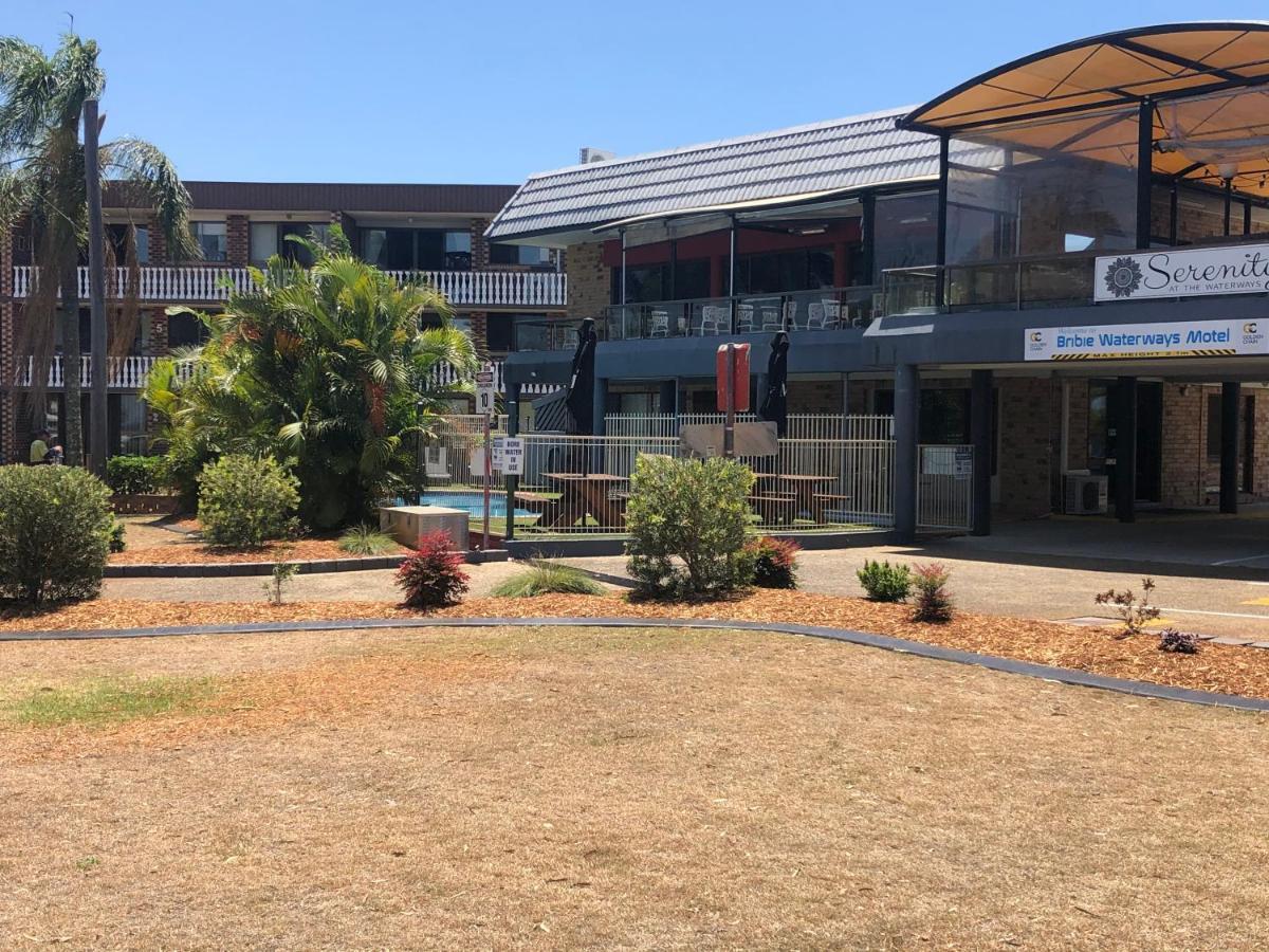 Bribie Waterways Motel Bongaree Экстерьер фото